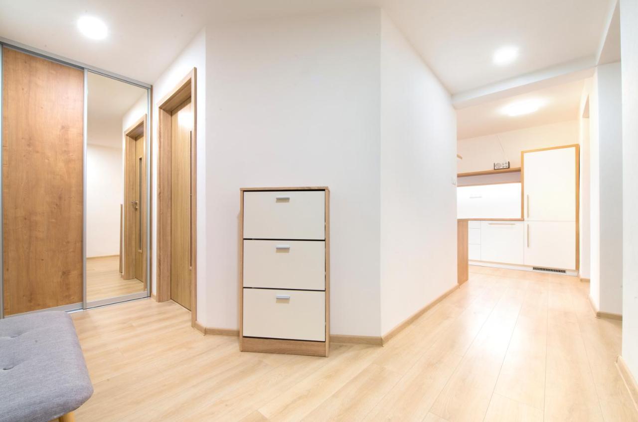 Apartman Razusa Centrum バンスカー・ビストリツァ エクステリア 写真